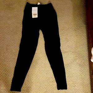 High-Waisted Seamless Rib leggings - Short ~ Fabletics